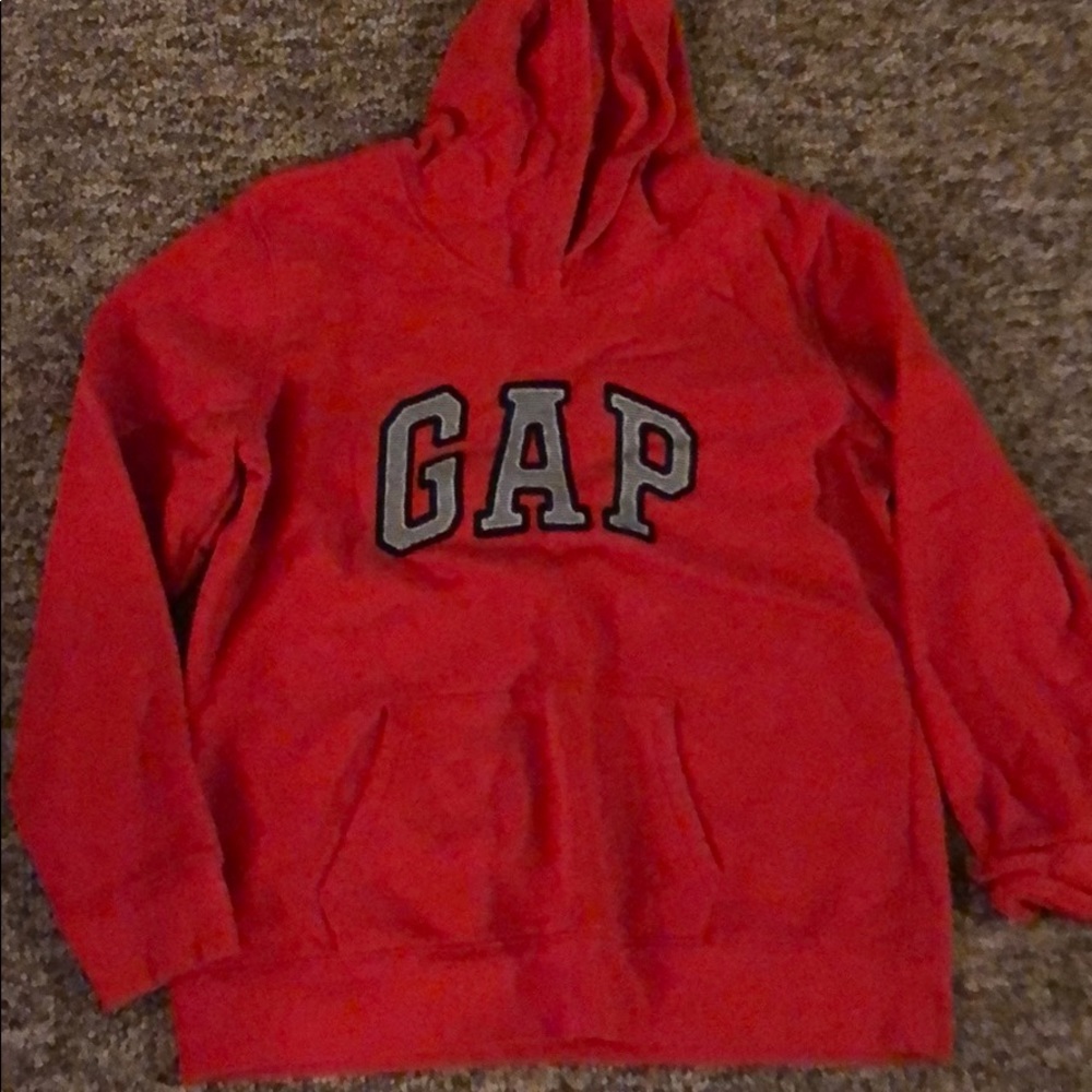 Gap red sweatshirt